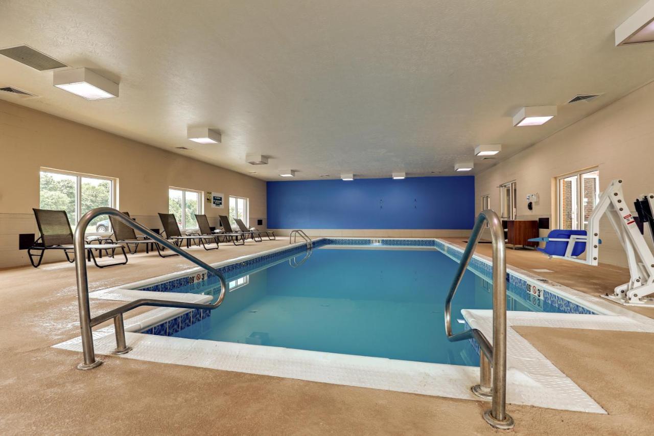 Holiday Inn Express Campbellsville By Ihg Extérieur photo